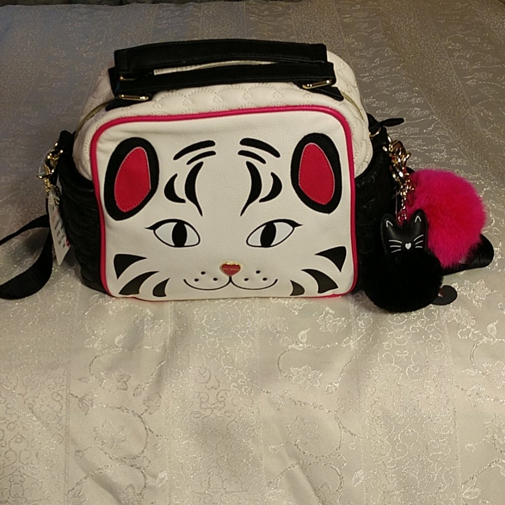 Besty Johnson  Furry Face  Insulate Lunch ToteNEW